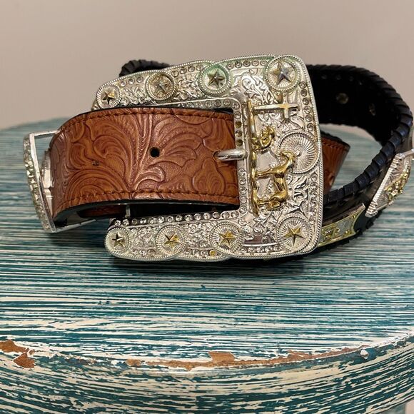 Praying Cowboy Vintage 2-Toned Hand-tooled Large Buckle Men’s Western/Cowboy Bel - Picture 1 of 16